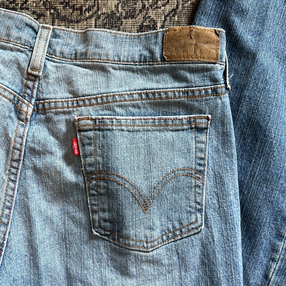 Levi’s 505 Straight Jeans - Picture 4 of 9